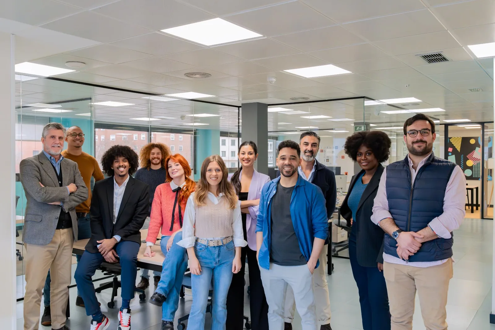 Membres de l'équipe Allstars avec leur matériel d'entretien